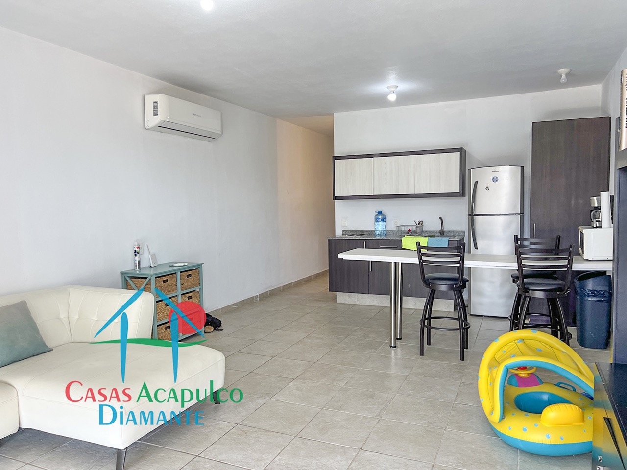 Residencial Caracol Playa Gaviotas suite 704 - Estancia 1